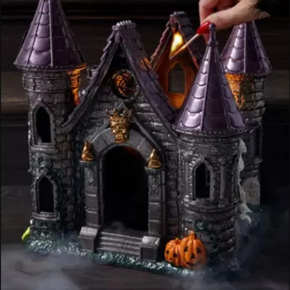 B&BW 2023 Skull King's Halloween House Haunted Castle Luminary (IN ORIGINAL BOX) - Picture 8 of 10